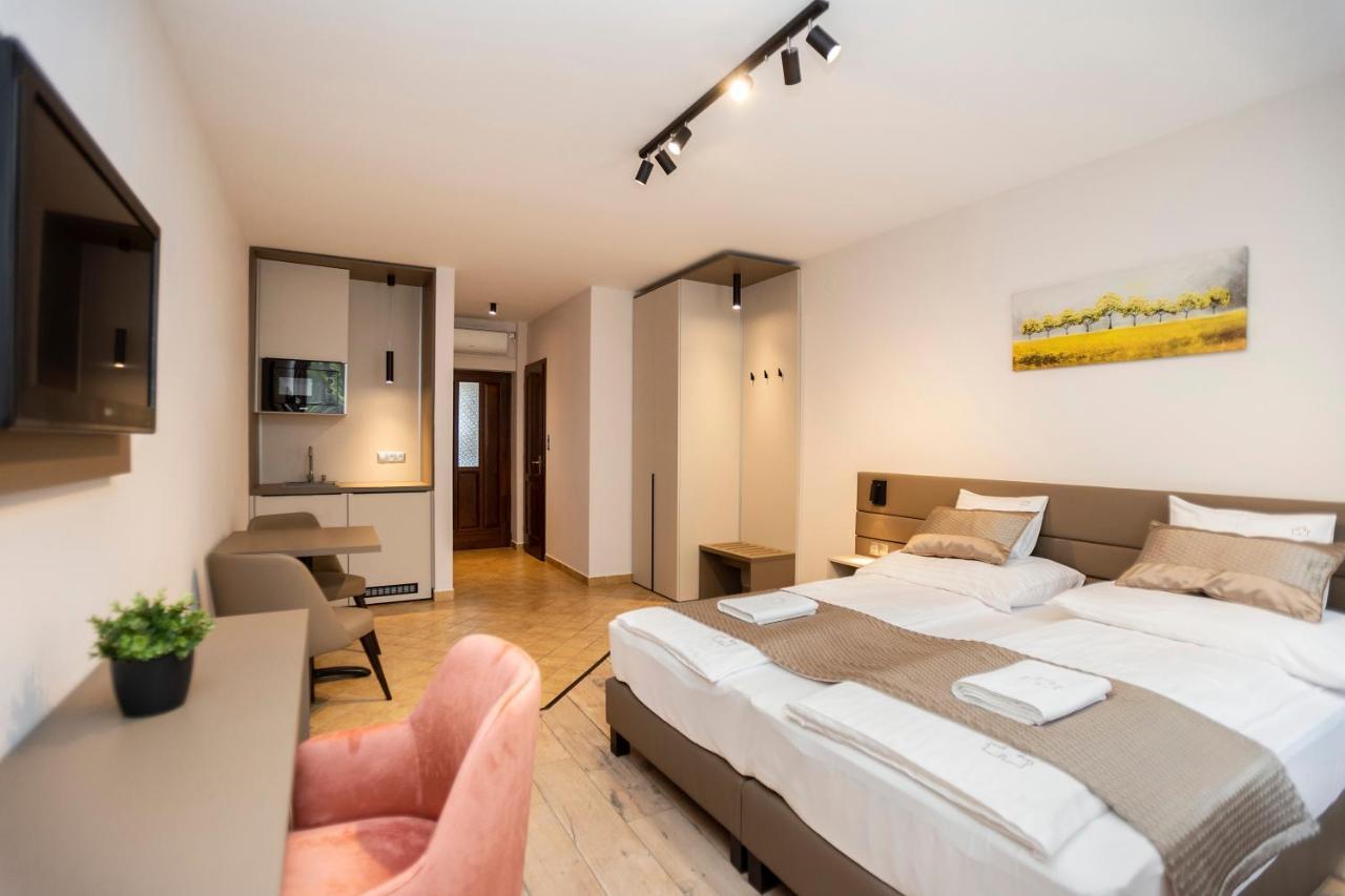 Vegvar Spa Apartman Gyula Exteriér fotografie