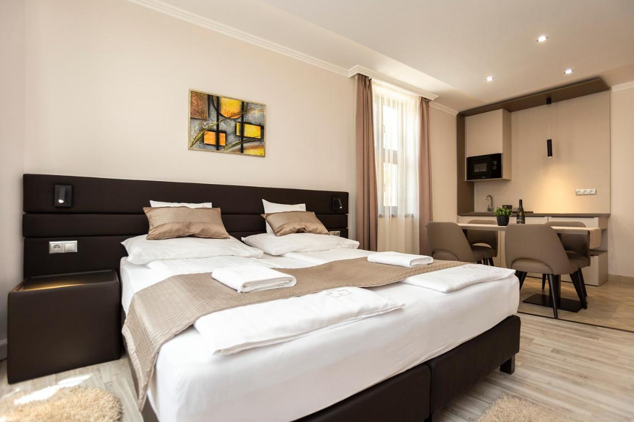 Vegvar Spa Apartman Gyula Exteriér fotografie