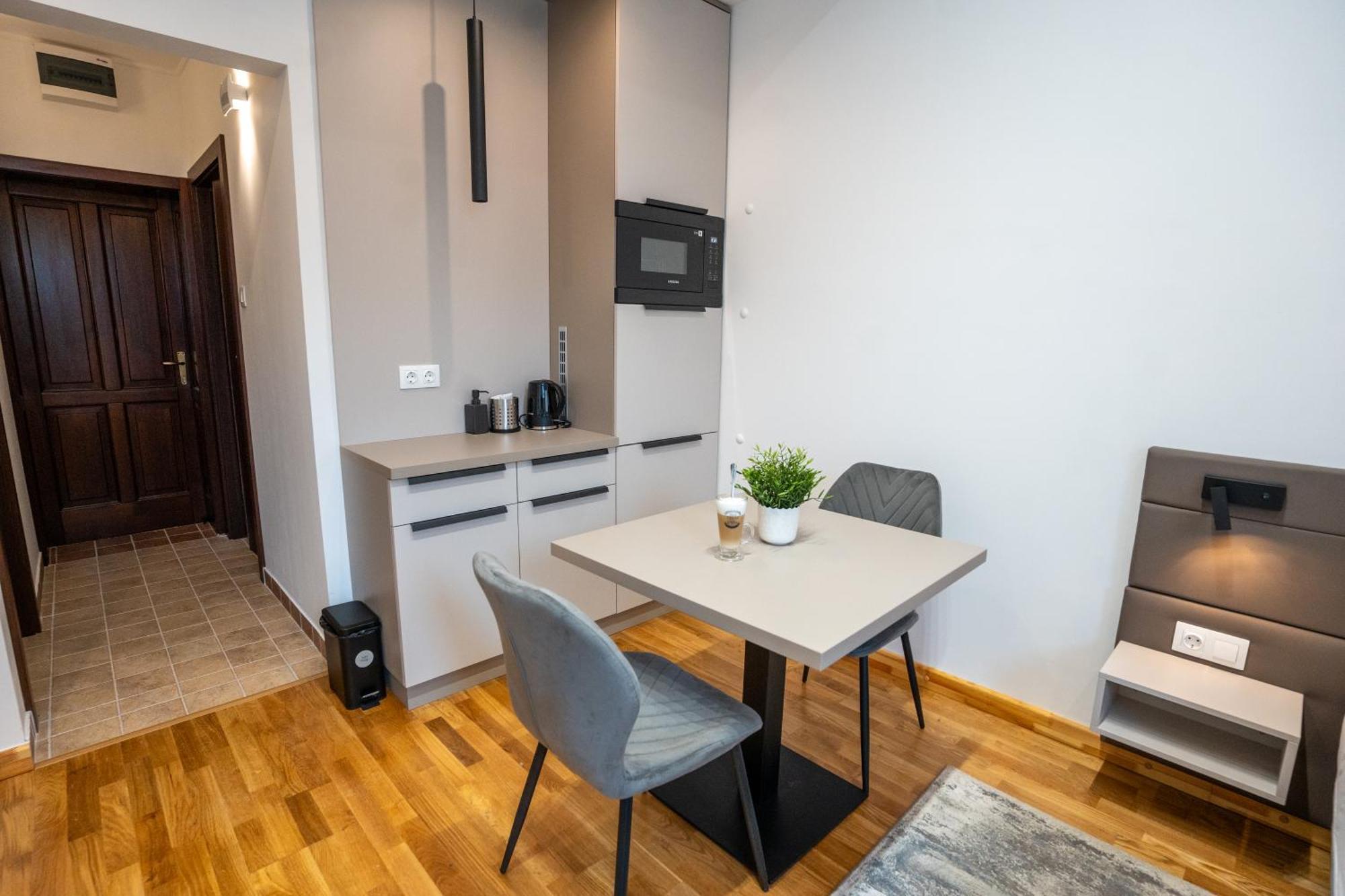 Vegvar Spa Apartman Gyula Exteriér fotografie