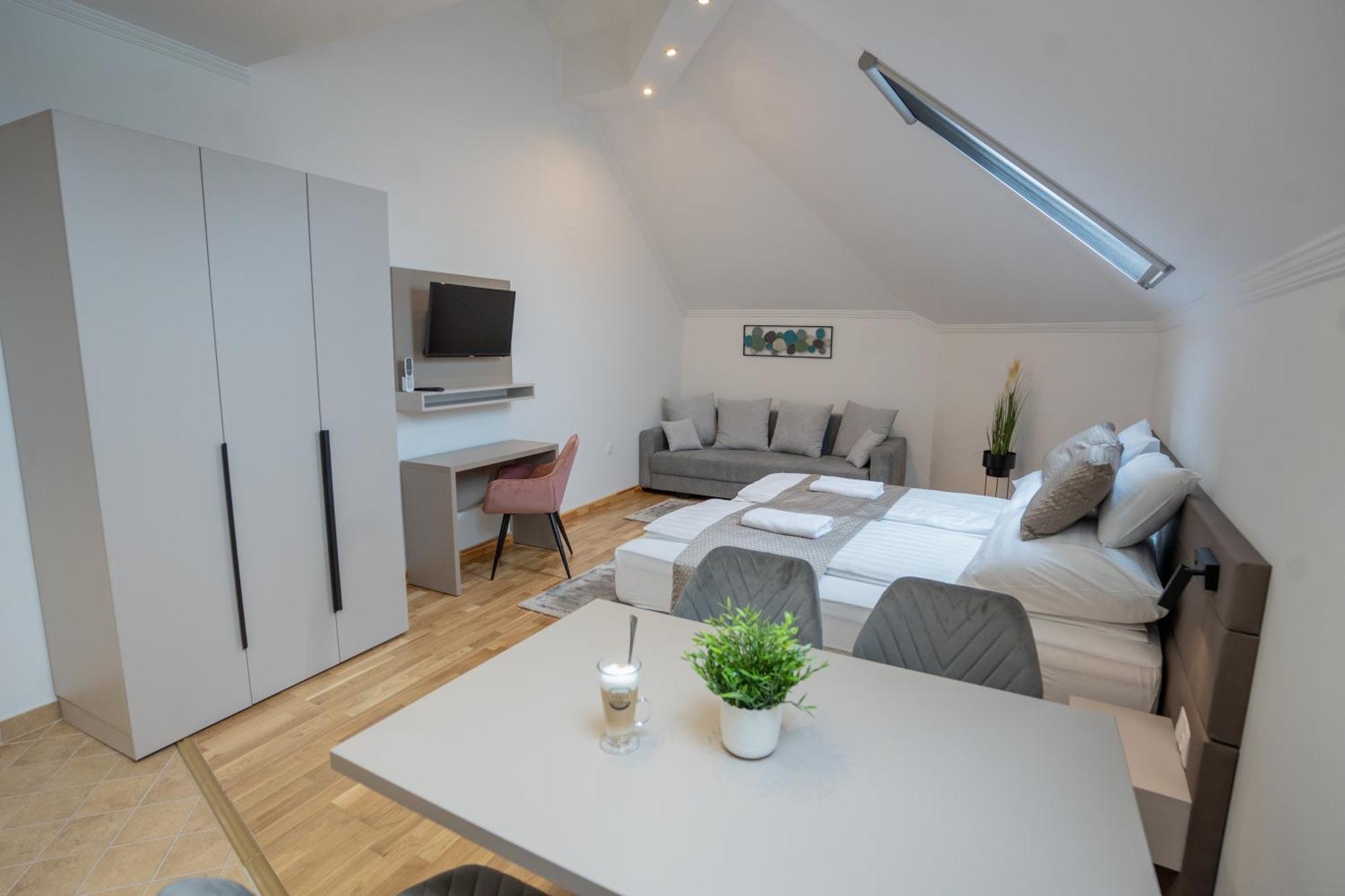 Vegvar Spa Apartman Gyula Exteriér fotografie