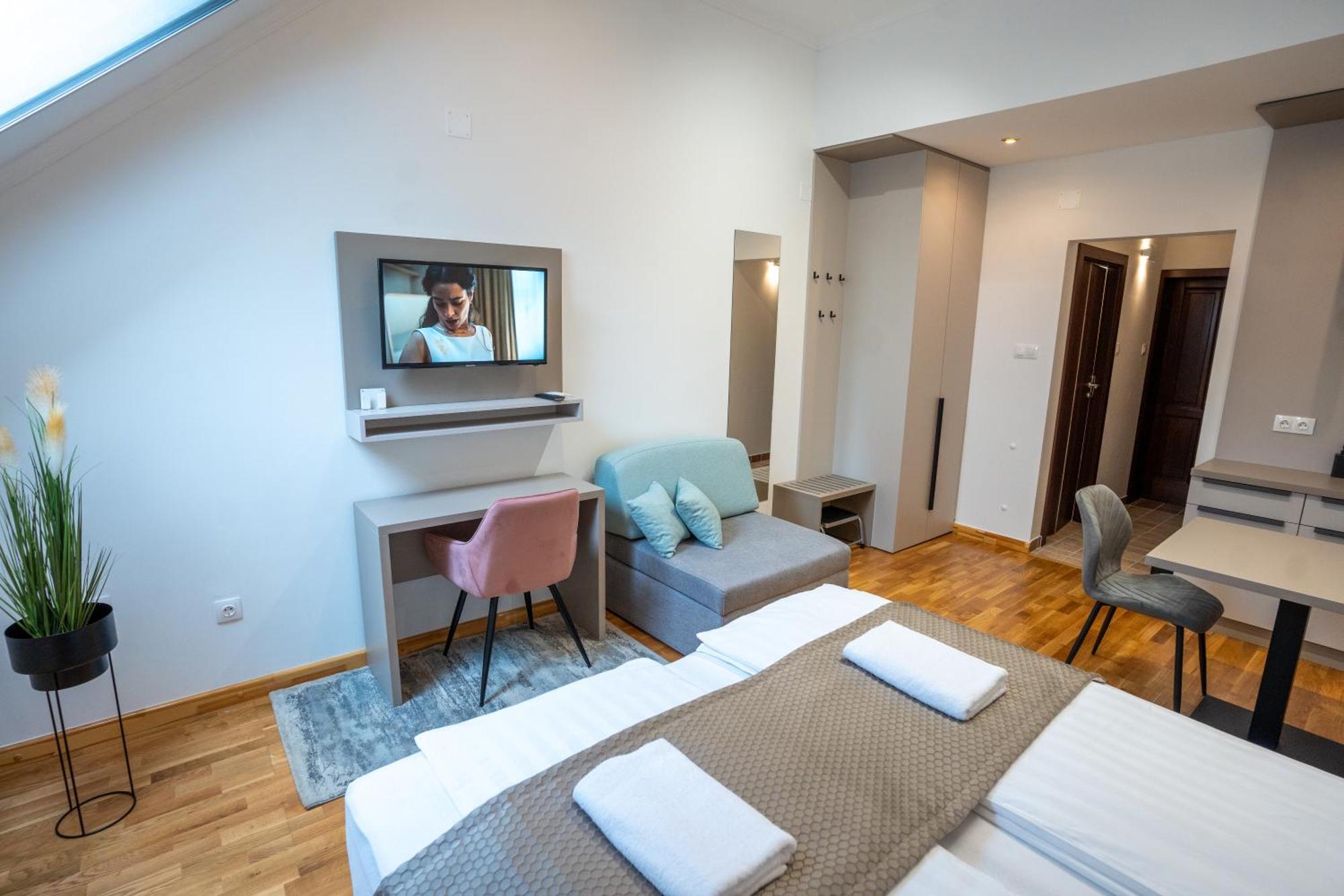 Vegvar Spa Apartman Gyula Exteriér fotografie