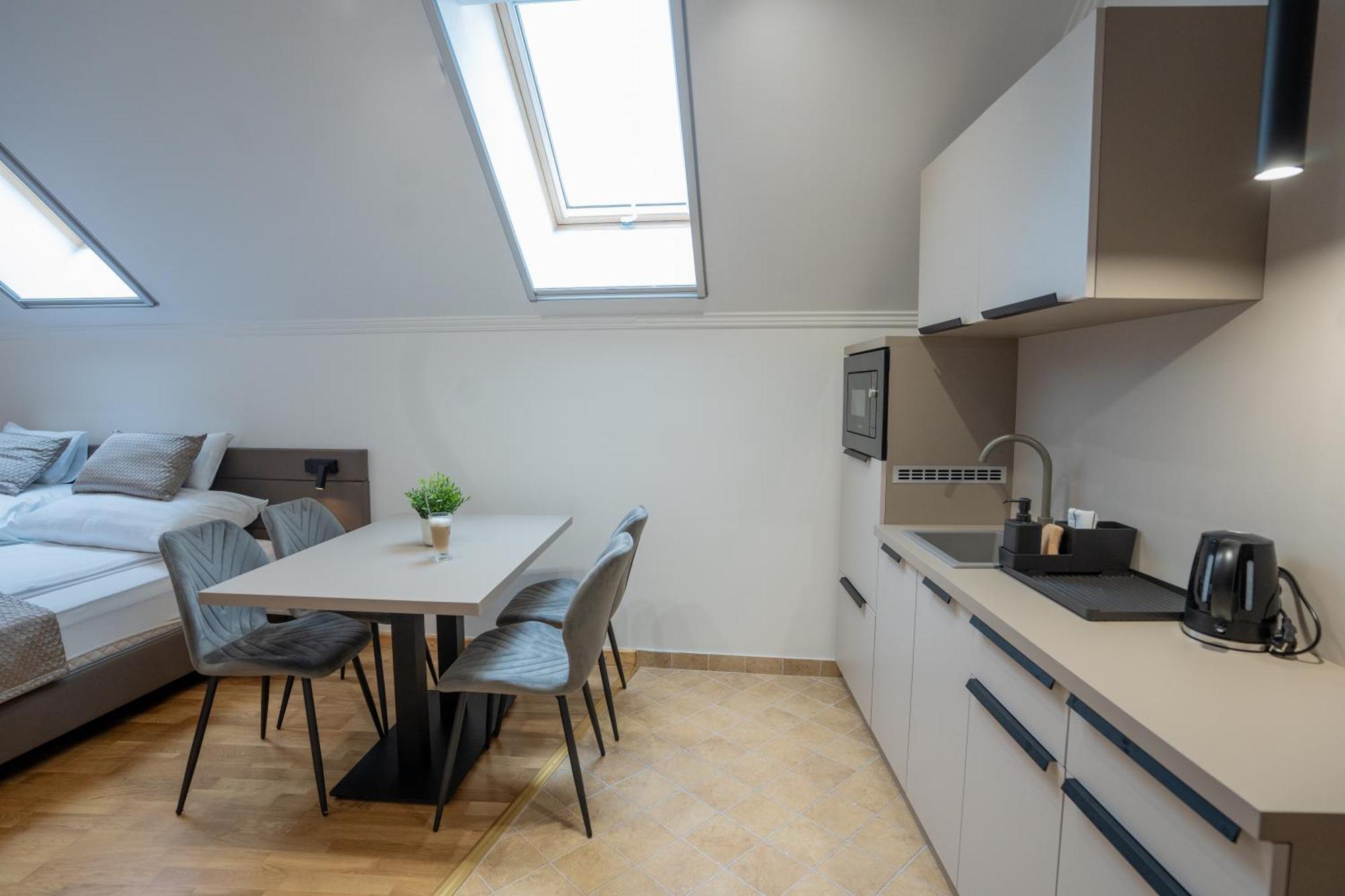 Vegvar Spa Apartman Gyula Exteriér fotografie