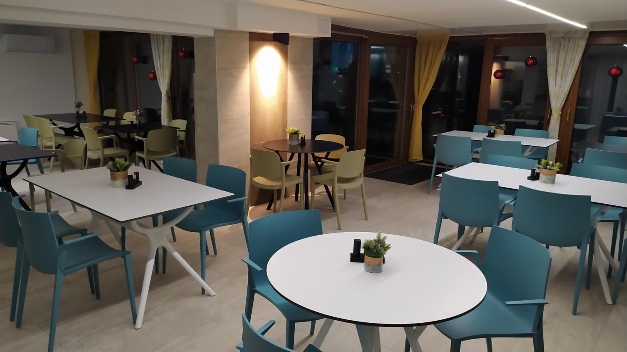 Vegvar Spa Apartman Gyula Exteriér fotografie